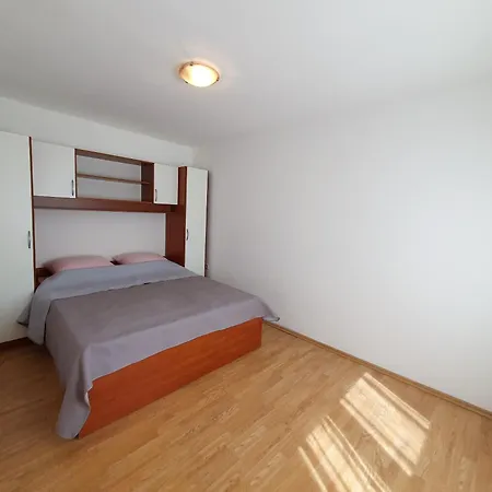Apartman And Jengic *