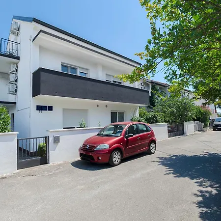 Apartman And Jengic