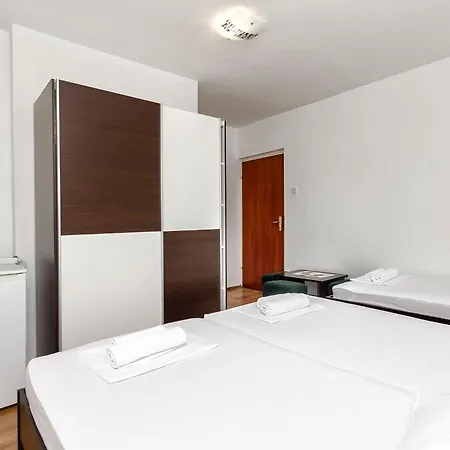 And Jengic * Vodice