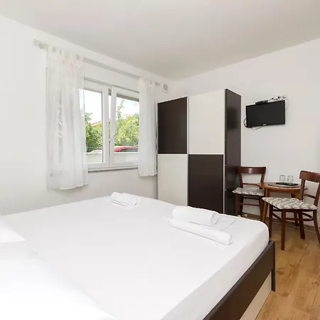 And Jengic Apartman Vodice
