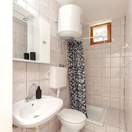 And Jengic Apartman
