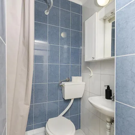 And Jengic Apartamento *