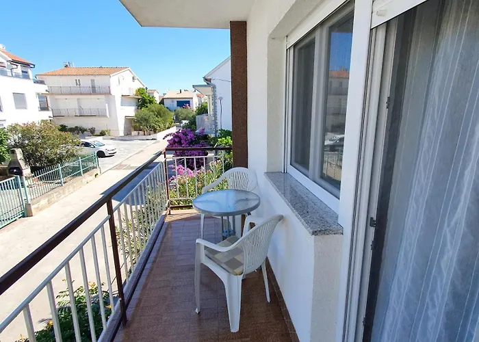 Apartman And Jengic Vodice