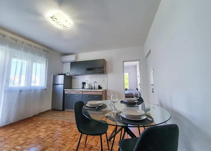 And Jengic Apartman Vodice