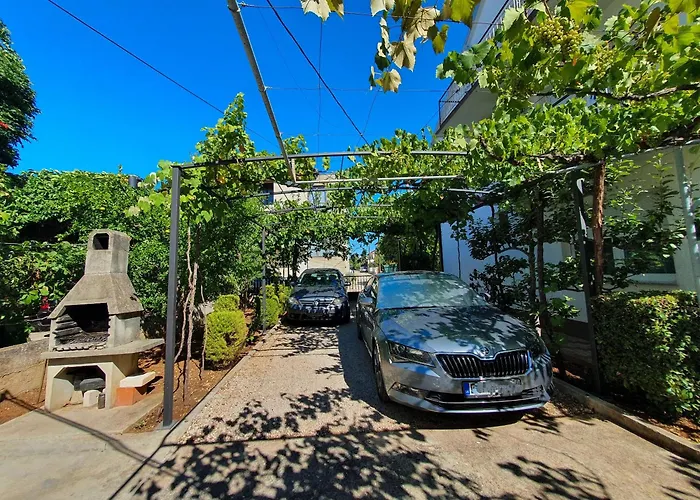 Appartement And Jengic Vodice